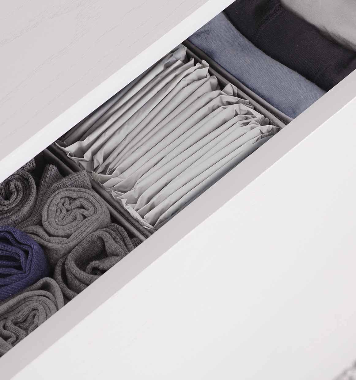 Depend® Incontinence Guards for Men Feature: Convenient storage to fit into your lifestyle